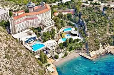 هتل لادونیا آداکوله کوش آداسی